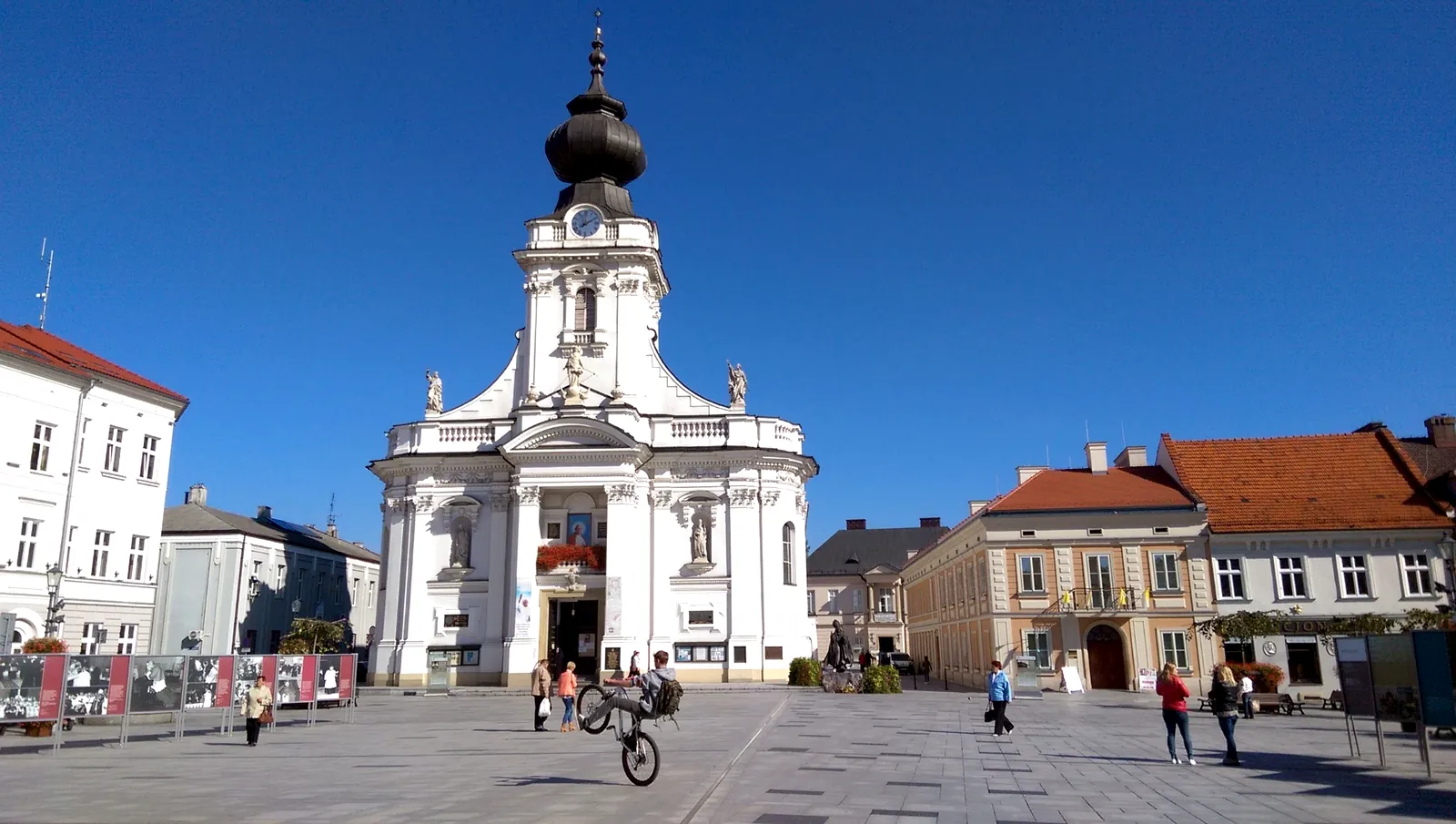 Wadowice Main Square and Basilica on the Grand Tour of Poland